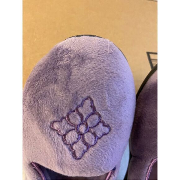 Dearfoam plush slippers purple size 5/6 medallion pattern - Picture 3 of 4